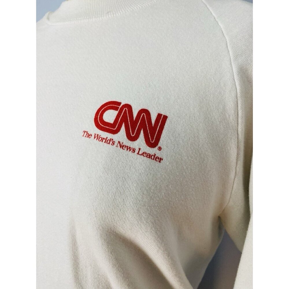 Vintage CNN Crewneck Sweatshirt Flag Sleeve Mens Large Cable News Cotton 90s USA - Picture 3 of 12
